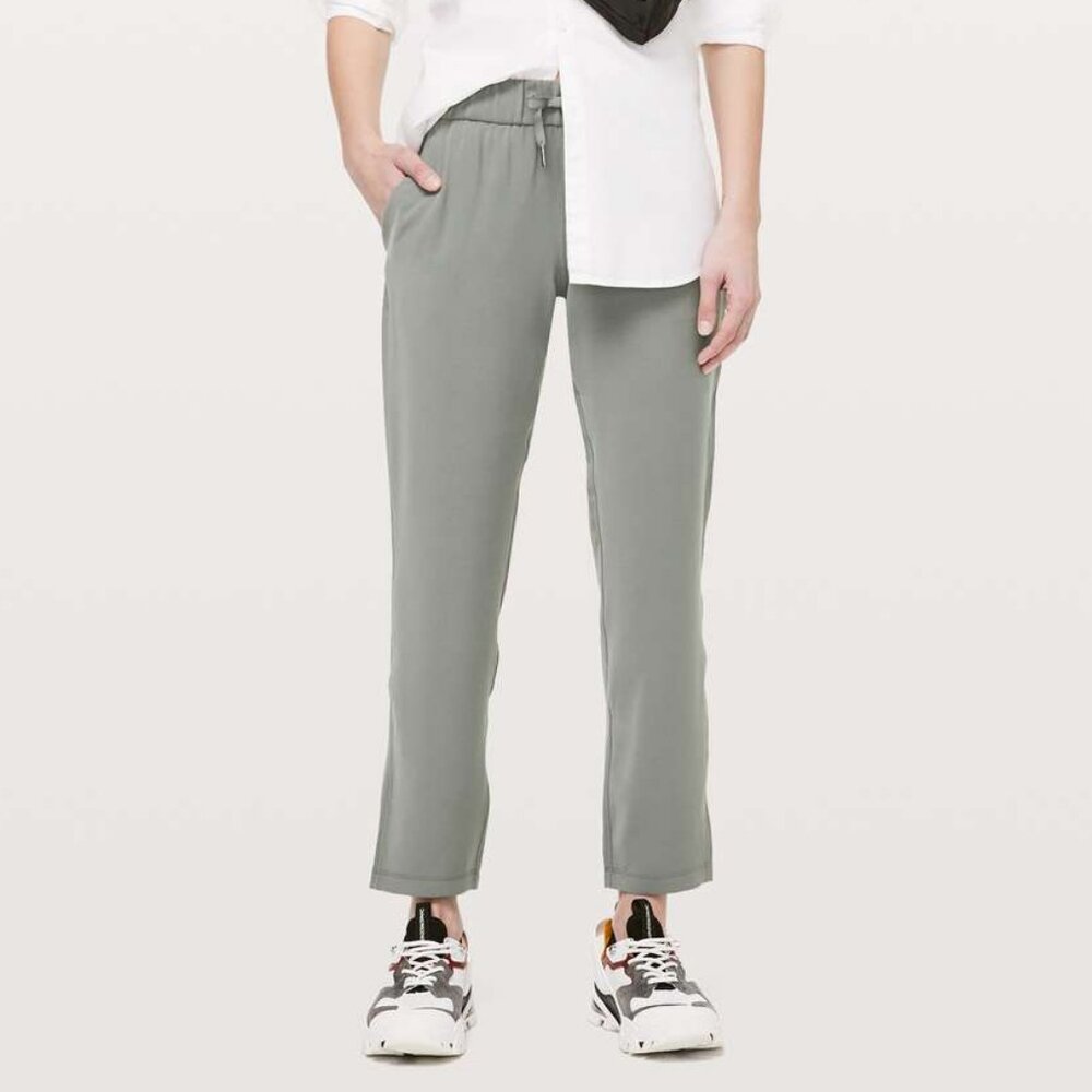 Lululemon Women's On the Fly 7/8 Pant *Woven - Grey Sage